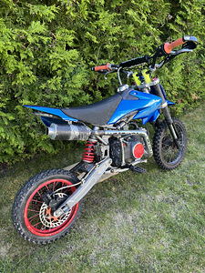 PitBike 125cc PitBike 125cc. (5 foto / 10)