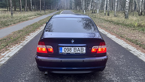 BMW 320i 105kw 2003год автомат M-Pakett (5 фото из 11)