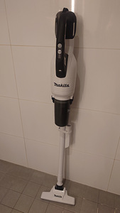 Пылесос Makita DCL286F для аккумулятора 18V (1 фото из 3)