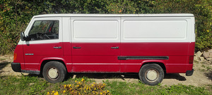 MERCEDES-BENZ 100 D KOMBI (7 foto / 8)