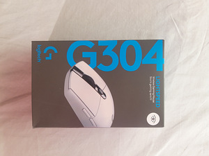 Logitech G304 (белый, новый) (1 фото из 3)