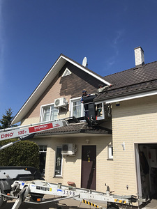 Liivapuhastus ja katuse pesemine ning töötlemine (1 foto / 10)