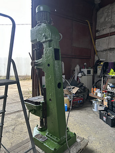 Сверлильный станок 380v (3 фото из 7)