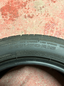 MICHELIN 225/50R18 (2 foto / 4)
