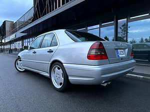 Mercedes Benz c43 AMG (5 foto / 15)