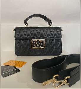 Valentino (1 фото из 4)