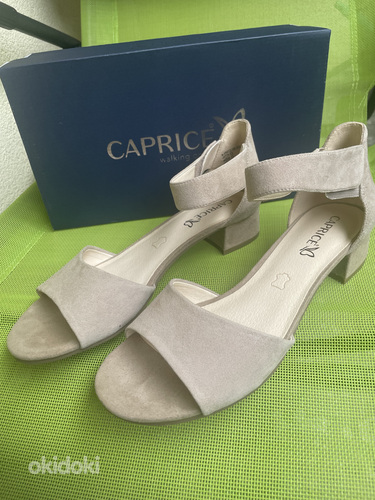 Caprice lahtised kingad