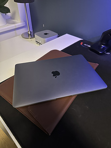 MacBook Air 13.3" 2019 (7 foto / 7)