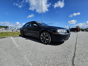 VOLVO S80 2.5d 103kw (1 foto / 8)