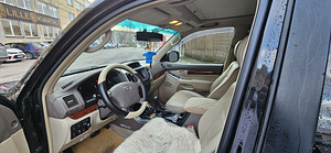 TOYOTA LAND CRUISER 120 (6 foto / 7)