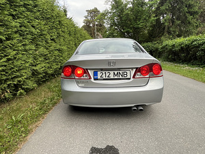 Honda Civic (6 foto / 14)