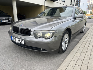 BMW 730d (1 foto / 11)