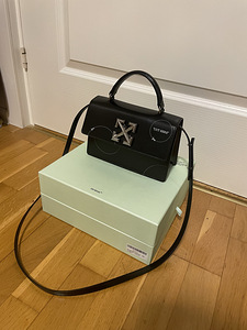 Сумка Off-White (1 фото из 7)