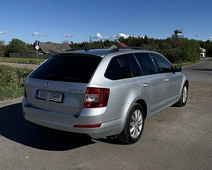 Skoda Octavia 1.6 81kw (3 foto / 9)