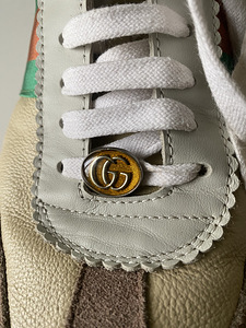 Кроссовки Gucci (2 фото из 5)