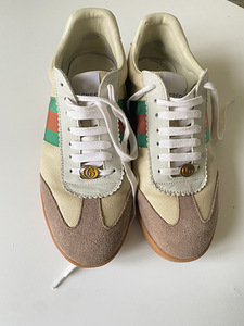 Кроссовки Gucci (2 фото из 5)