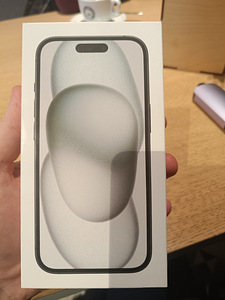 iPhone 15 256 black new (1 foto / 1)
