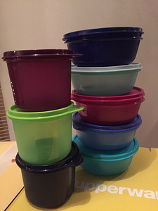 Tupperware Taignakausid ja hermeetilised nõud (3 foto / 3)