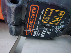 Trimmer, elektriline hekilõikur Black & Decker BEHT201 (2 foto / 2)