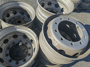Velg veoautole Michelin 22.5x9 (7 foto / 7)