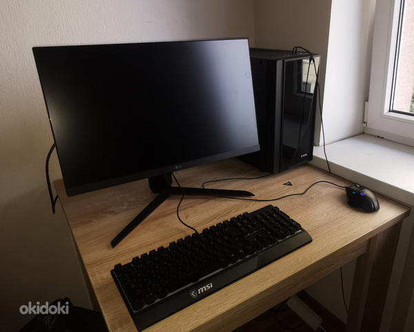 Arvuti+monitor+klaviatuur+hiir (foto #1)
