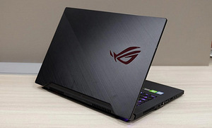 Asus ROG Zephyrus S GX502GW (2 foto / 3)