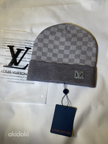 Серая шапка Louis Vuitton (фото #1)