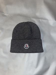 Hall Moncler müts (5 foto / 6)