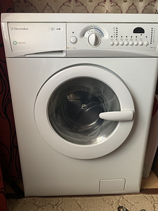 Продается стиральная машина Electrolux