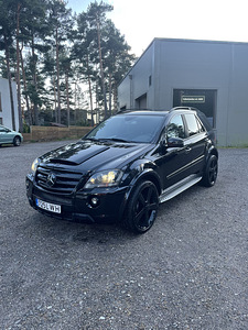 Mercedes Benz (7 фото из 7)