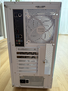 Игровой компьютер i5 10500/ RX 6700/ 32GB/ 1TB SSD (4 фото из 5)
