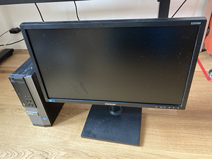 Compact gaming PC i7/16GB/GTX 1050 Ti with monitor (1 foto / 3)