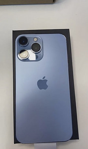 iPhone XR iPhone 13 Pro ümbrises (5 foto / 5)