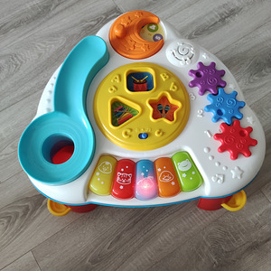 Игрушки (3 фото из 8)