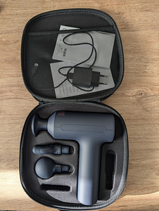 Xiaomi Massage Gun 2 (3 foto / 4)