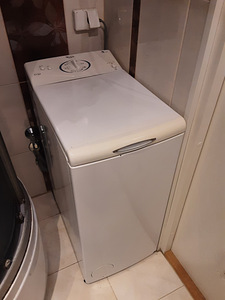 Whirlpool стиральная машина (3 фото из 3)