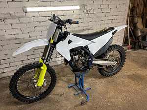 Husqvarna fc 350 (2 foto / 8)