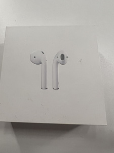 Apple airpods 1 (5 фото из 5)