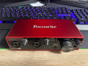 Helikaart FOCUSRITE SCARLETT 2i2 3RD GEN (1 foto / 1)