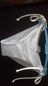 Новые плавки бикини РАЗНЫЕ XS-S-M (4 фото из 4)
