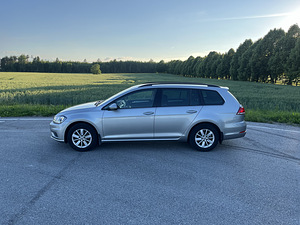 Volkswagen Golf (5 foto / 13)