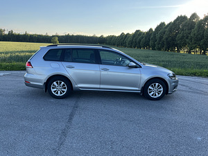 Volkswagen Golf (6 foto / 13)