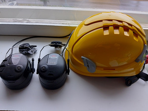 Kiiver + kõrvaklapid 3M PELTOR ProTak!!! (1 foto / 3)