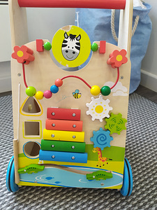 Puidust käimistugi Ecotoys (1 foto / 4)