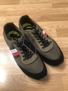 Кроссовки/tossud Tommy Hilfiger размер/ suurus 43 (2 фото из 5)