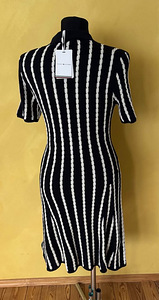 Tommy Hilfiger salendava efektiga kleit UUS, maksis 199€ (7 foto / 7)