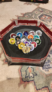 Beyblade’i komplekt + areen – täislahinguks valmis! (5 foto / 5)