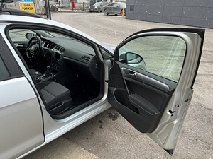 Volkswagen Golf 7 Variant (10 foto / 15)