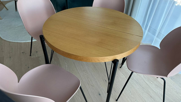 Pikendatav söögilaud