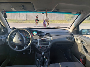 Ford focus 1 2003 .1.8 74kw (8 foto / 12)